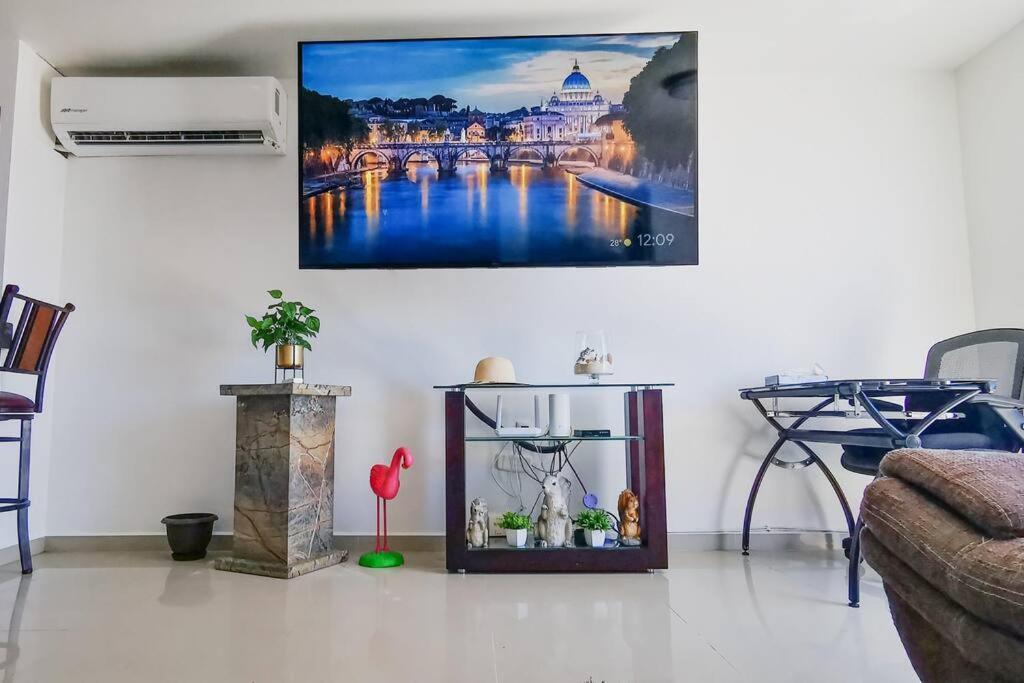 Villa Aurora Beautiful Beachfront Apartment แคนคูน ภายนอก รูปภาพ